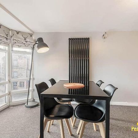 30A Peak Mews - Spacious 3 Bedroom Apartment At The Heart Of Buxton バクストン エクステリア 写真